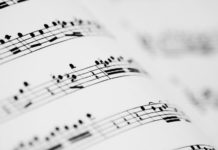 Музыкалық шығармалардың әдеби мазмұнымен жұмыс